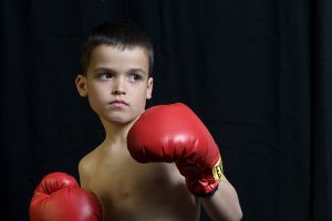 мальчик боксер