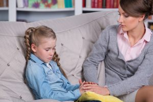 Как понять, что вашему ребёнку нужна психологическая помощь?
