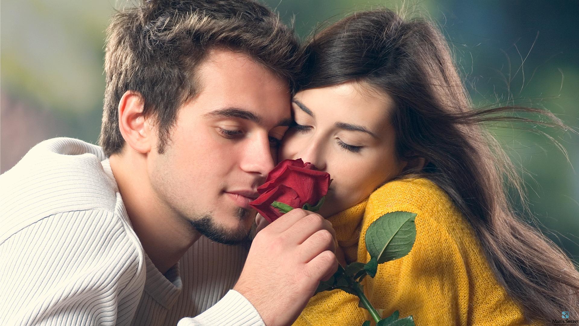 парень девушка и роза
