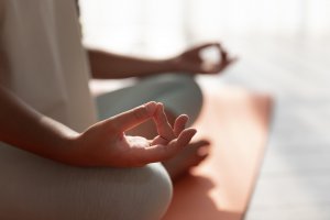 Психологическая польза медитации