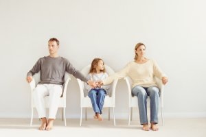 Сухость в семейных отношениях: когда тепло уступает место формальности