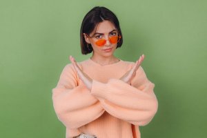 Как перестать извиняться и начать брать своё: первые шаги к жизни для себя